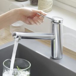 Hansgrohe Zesis M33 bateria kuchenna stojąca chrom 74802000