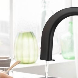 Hansgrohe Aqittura M91 FilterSystem bateria kuchenna stojąca z filtrem czarny mat 76801670