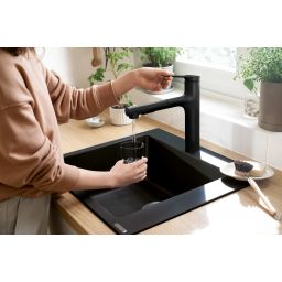 Hansgrohe Zesis M33 bateria kuchenna z wyciąganą wylewką stojąca czarny mat 74801670