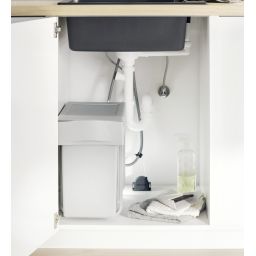 Hansgrohe Zesis M33 bateria kuchenna z wyciąganą wylewką stojąca chrom 74803000