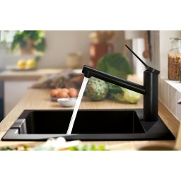 Hansgrohe Zesis M33 bateria kuchenna stojąca czarna 74806670