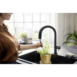 Hansgrohe Aqittura M91 FilterSystem bateria kuchenna stojąca z filtrem czarny mat 76801670