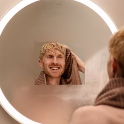 Hansgrohe Xarita Lite S lustro 70x70 cm okrągłe z oświetleniem biały 54979700