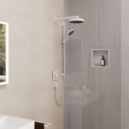 Hansgrohe Rainfinity zestaw prysznicowy ścienny biały mat 28743700