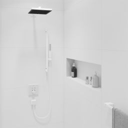 Hansgrohe Pulsify E zestaw prysznicowy ścienny biały mat 24370700