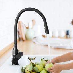 Invena Joga Plus bateria kuchenna z elastyczną wylewką czarny mat BZ-32-P04