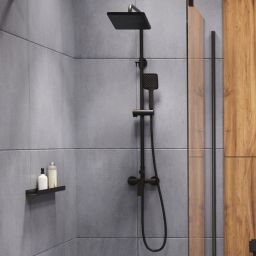 Invena Neri zestaw prysznicowy ścienny z deszczownicą czarny AU09B04
