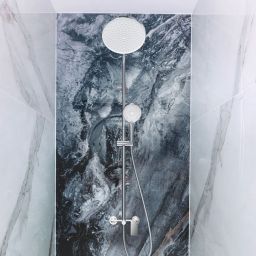 Invena Rikia zestaw prysznicowy ścienny z deszczownicą chrom AU-24-B01