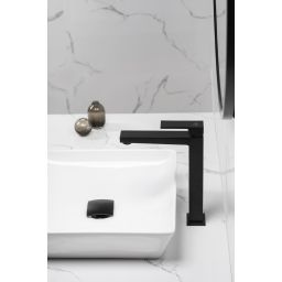 KFA Armatura Logon Black bateria umywalkowa stojąca czarna 5132-612-81