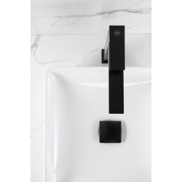 KFA Armatura Logon Black bateria umywalkowa stojąca czarna 5132-612-81