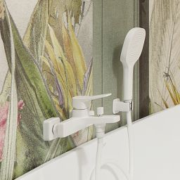 KFA Armatura Malaga White bateria wannowo-prysznicowa ścienna biała 4524-010-44