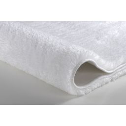 Kleine Wolke Relax dywanik łazienkowy 100x60 cm prostokątny polarny biały 5405115360