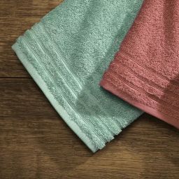 Kleine Wolke Royal Vegan ręcznik łazienkowy 70x140 cm zielony 3003685226