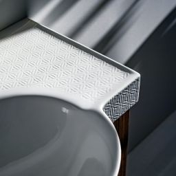 Laufen The New Classic umywalka 60x48 cm półokrągła biała z wzorem Ornamental H813853R031091