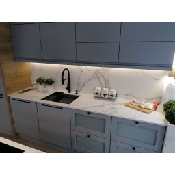 Laveo Pola bateria kuchenna stojąca z wylewką U czarna BAPB78D