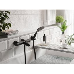 Laveo Fino zestaw prysznicowy ścienny czarny NLF70AD