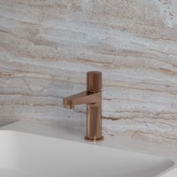 Omnires Contour bateria umywalkowa stojąca miedź szczotkowana CT8010CPB