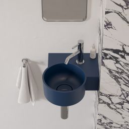 Omnires Ovo M+ umywalka 33x34 cm narożna ścienna-nablatowa midnight blue mat OVO335UWPMB