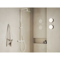 Ravak Espirit zestaw prysznicowy ścienny termostatyczny z deszczownicą biały X070495