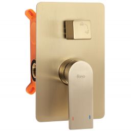 Rea Verso zestaw prysznicowy podtynkowy z deszczownicą złoty REA-P9150