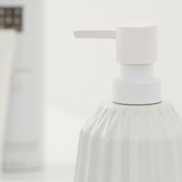 Sealskin Arte dozownik do mydła 400 ml stojący biały 362500210