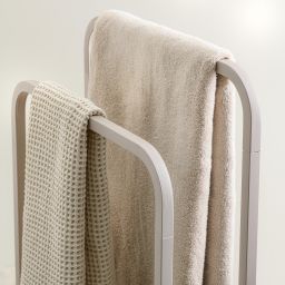 Sealskin Brix wieszak na ręcznik stojący kaszmir 800801