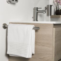 Tiger Boston wieszak na ręcznik teleskopowy stal szczotkowana 304230946