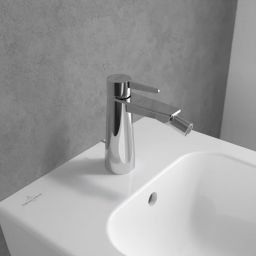 Villeroy & Boch Conum bateria bidetowa stojąca chrom TVB12700100061