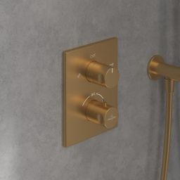 Villeroy & Boch Universal Taps & Fittings bateria wannowo-prysznicowa podtynkowa termostatyczna złoty szczotkowany TVD00065300076