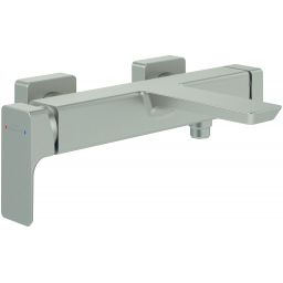 Villeroy & Boch Subway 3.0 bateria wannowo-prysznicowa ścienna nikiel szczotkowany TVT11200200064