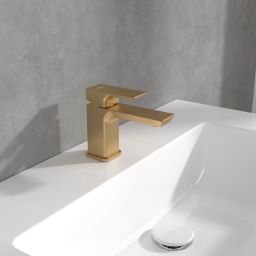 Villeroy & Boch Subway 3.0 bateria umywalkowa stojąca złoty szczotkowany TVW11200100176