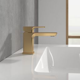 Villeroy & Boch Subway 3.0 bateria umywalkowa stojąca złoty szczotkowany TVW11200100176