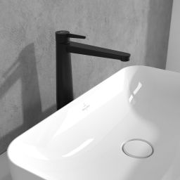Villeroy & Boch Conum bateria umywalkowa stojąca wysoka czarny mat TVW127005000K5