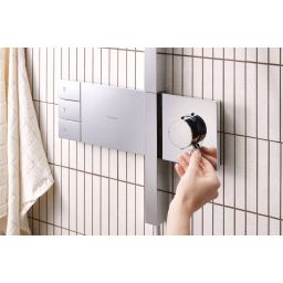 Hansgrohe Raindance Alive Q zestaw prysznicowy ścienny termostatyczny z deszczownicą chrom 24590000