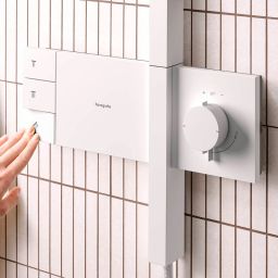 Hansgrohe Raindance Alive S EcoSmart zestaw prysznicowy ścienny termostatyczny z deszczownicą biały 24583700