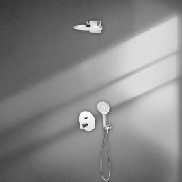 Ksuro 02 zestaw bateria wannowo-prysznicowa podtynkowa z deszczownicą i słuchawką 3-funkcyjną chrom 17010010