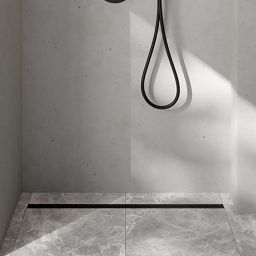 Oltens Langan Slim odpływ prysznicowy liniowy 80 cm czarny/czarny mat 30011300