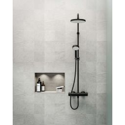 Oras Nova zestaw prysznicowy ścienny termostatyczny z deszczownicą czarny mat 7402-33