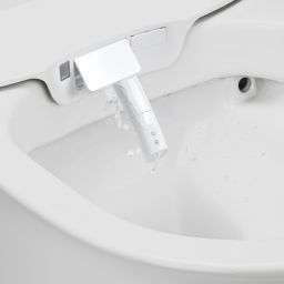 Oltens SmartFrisk miska WC wisząca myjąca z powłoką SmartClean z deską biała 42038000