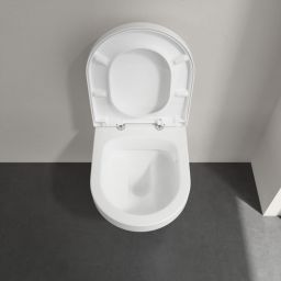 Villeroy & Boch Architectura Combi-Pack zestaw miska WC wisząca bez kołnierza z deską wolnoopadającą Weiss Alpin 4694HRR1