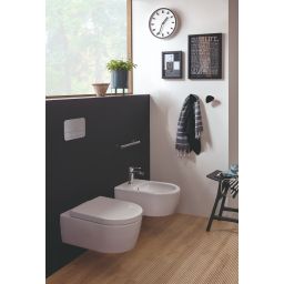 Villeroy & Boch Avento miska WC z deską wolnoopadającą 5656HR01
