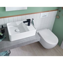 Villeroy & Boch Subway 2.0 miska WC wisząca bez kołnierza biały 5614A101