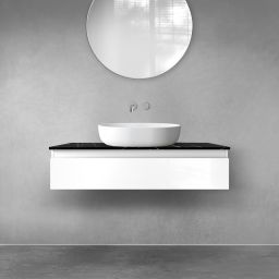 Zestaw Oltens Vernal szafka 100 cm podumywalkowa wisząca z blatem Tera biały połysk/czarny marmur 68716000