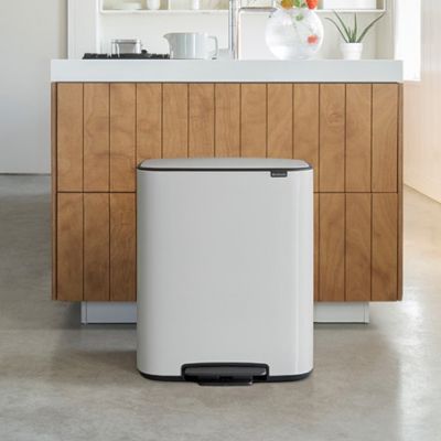 Brabantia Bo pojemnik na odpady 60 l pedałowy biały 211300