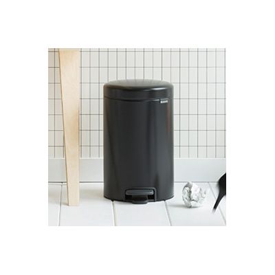 Brabantia NewIcon kosz na śmieci 12 l pedałowy czarny mat 113741