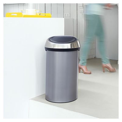 Brabantia Touch Bin pojemnik na odpady 60 l grafit/chrom 402463