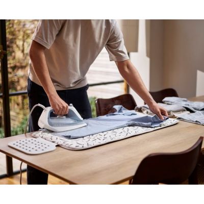 Joseph Joseph Swift mata do prasowania 90x47 cm ecru 50054