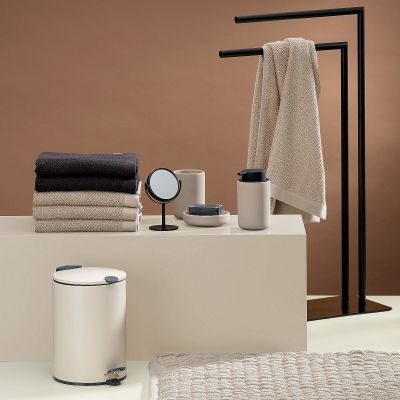 Kela Sana mydelniczka stojąca biała KE-23945