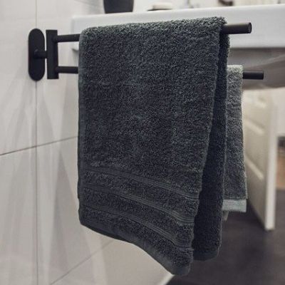 Wenko Bosio wieszak na ręcznik 40 cm dwuramienny ruchomy czarny 24238100