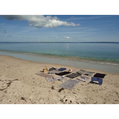 Zone Denmark Classic ręcznik 140x70 cm bawełniany czarny 330195